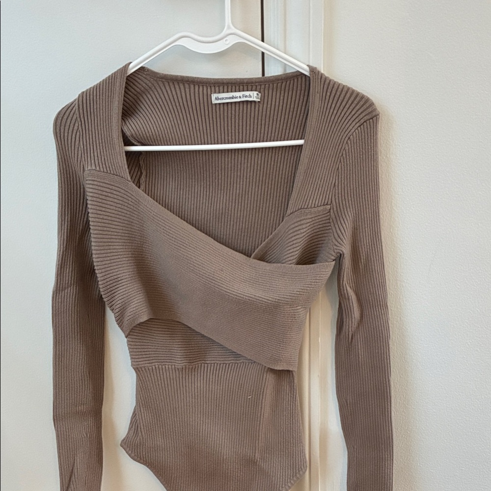 Abercrombie & Fitch Taupe Ribbed Top